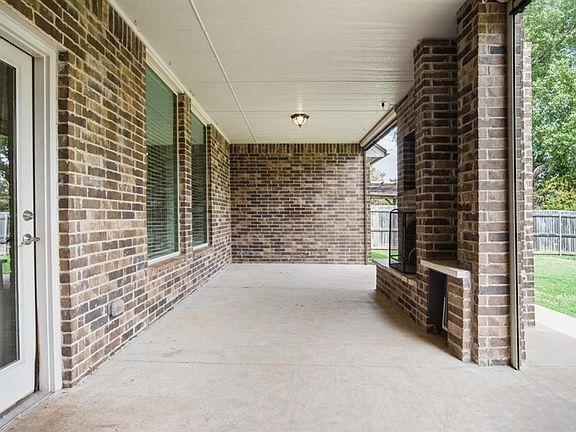 2nd image of 11120 Fairways Ave