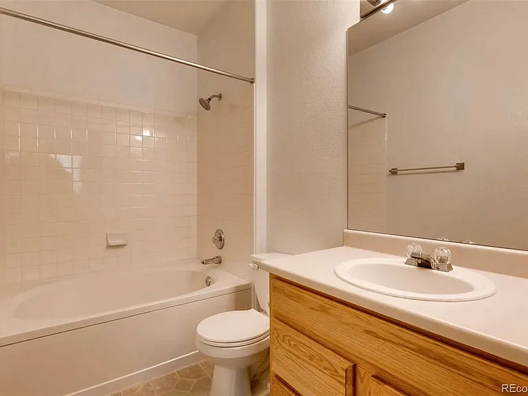 677 Canyon Dr — Photo 13