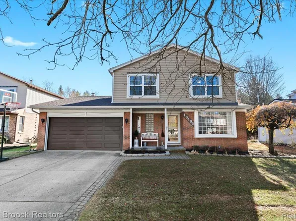 10496 Chestnut Ct, Plymouth, MI 48170