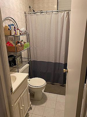 4th image of 1110 Carroll St APT 4