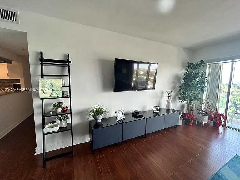 2451 Brickell Ave #20M — Photo 2
