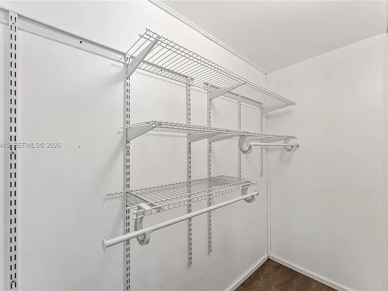 2618 Monroe St #B — Photo 10