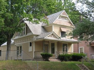 901 Dunham St SE, Grand Rapids, MI 49506