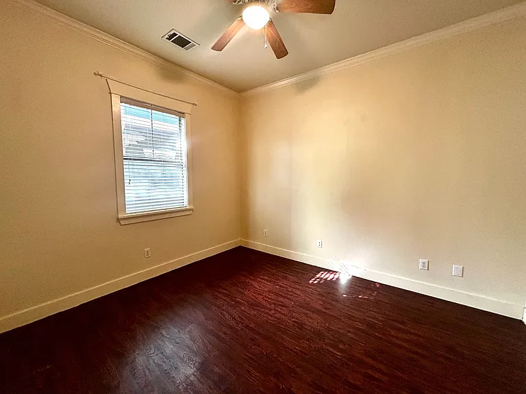 611 Franklin Blvd #A — Photo 28