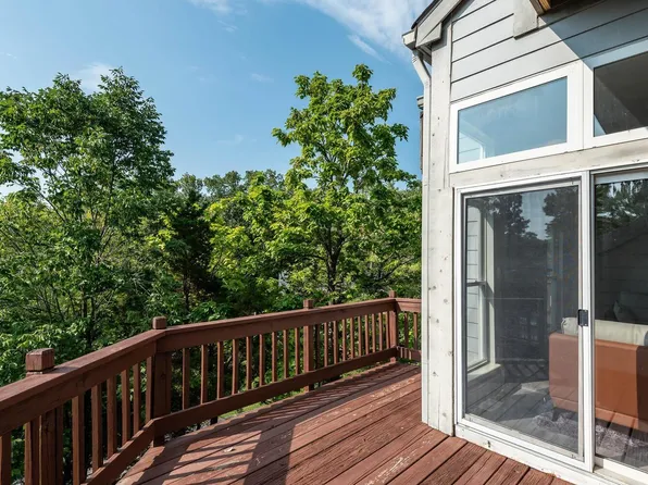 9656 S Bay Pointe Ct Unit 74, Bloomington, IN 47401