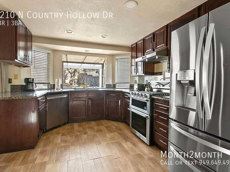 1210 N Country Hollow Dr — Photo 7