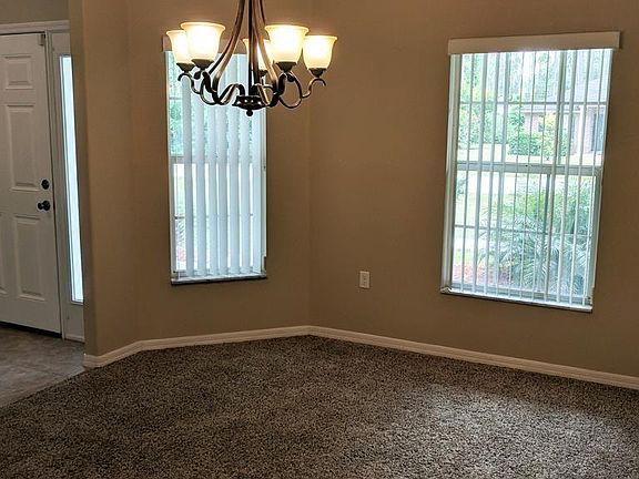 4th image of 21 Brigadoon Ln