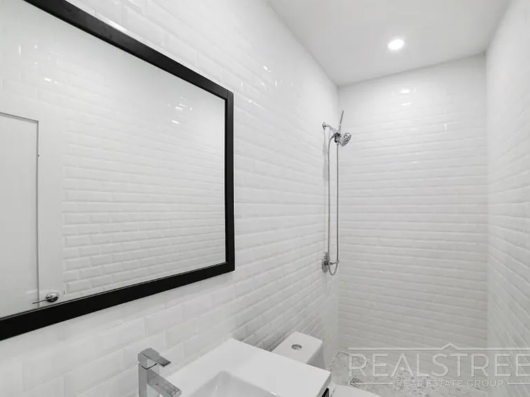 1401 Dean St #2F — Photo 7