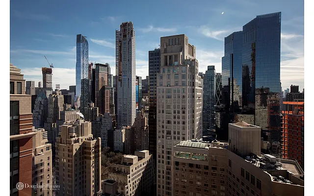 Rented by Douglas Elliman | media 8