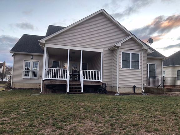 2nd image of 105 Doolin Ave