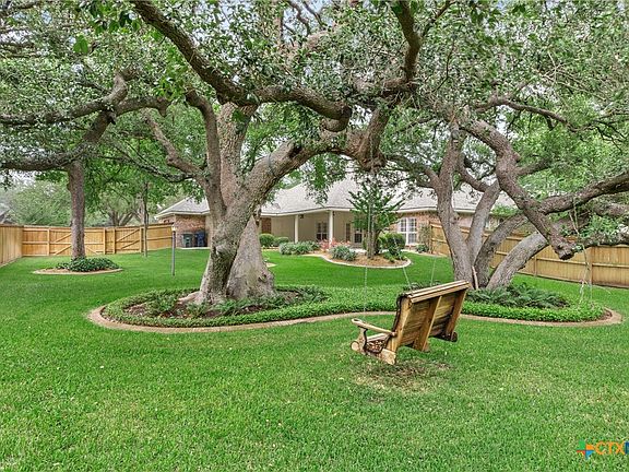 4th image of 900 Salado Oaks Dr