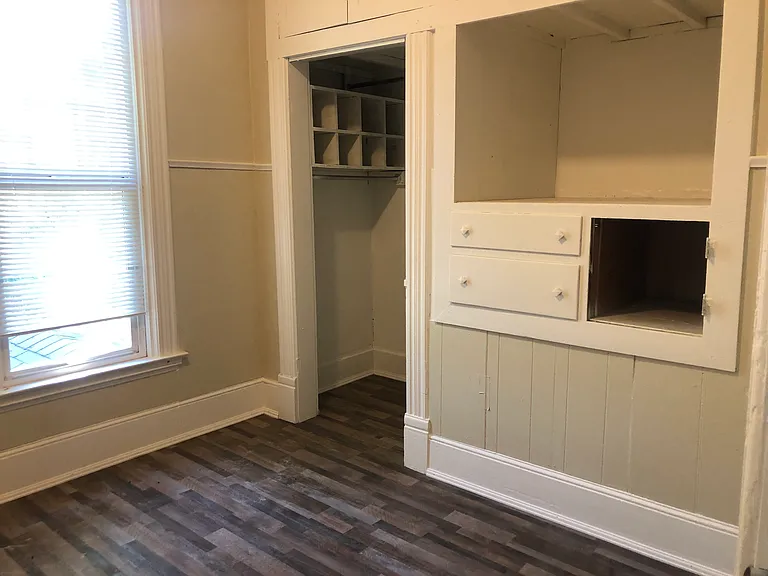 420 NE Campus St — Photo 5