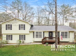 220 Cypress Cir, Carrollton, GA 30116