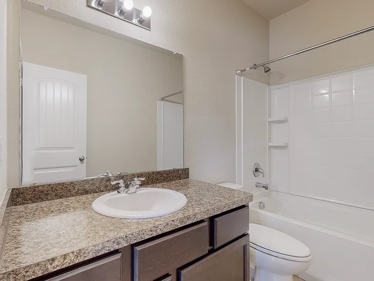 5140 Grayson Ridge Dr — Photo 16