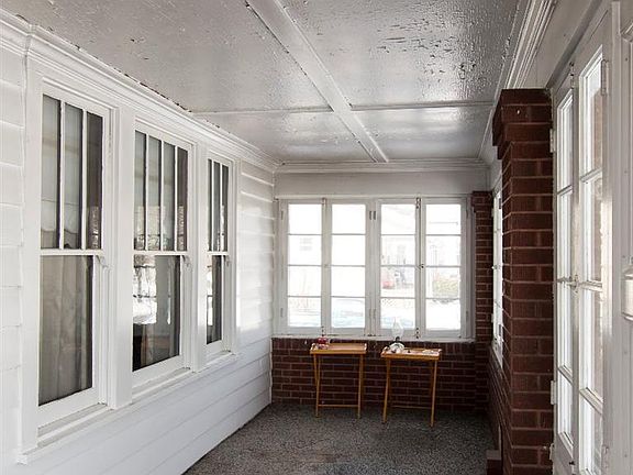 5th image of 1201 Carlisle Ave
