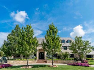 8928 E Crestwood St, Wichita, KS 67206