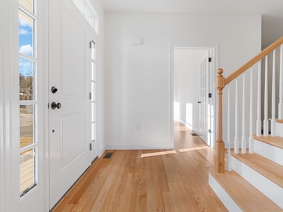 3rd image of 62 High St Lot 7