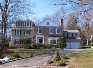 14 Settlers Ln, Westfield, NJ
