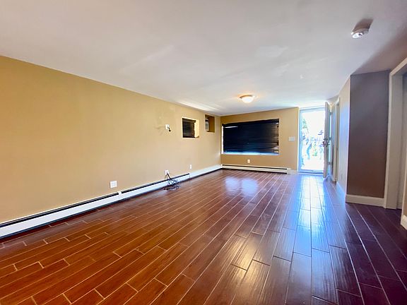 3rd image of 1382 Field Ln #2