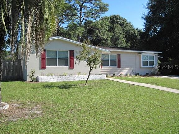 2nd image of 1315 Whitewood Dr