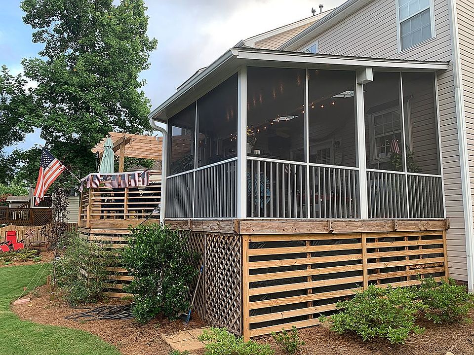 2nd image of 105 Surrywood Dr