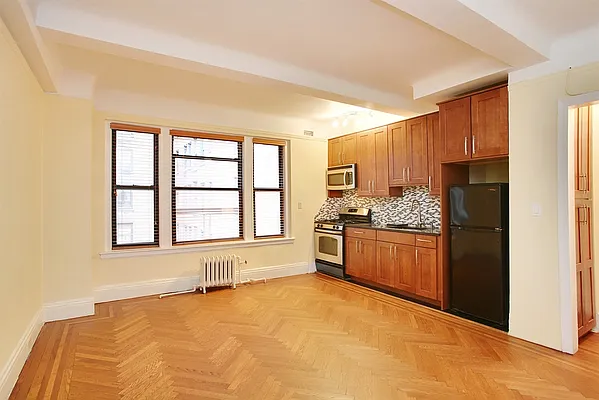 Sold by Corcoran | media 15