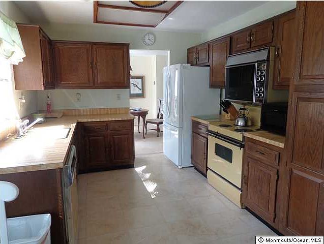 1st image of 693 Friar Court #A