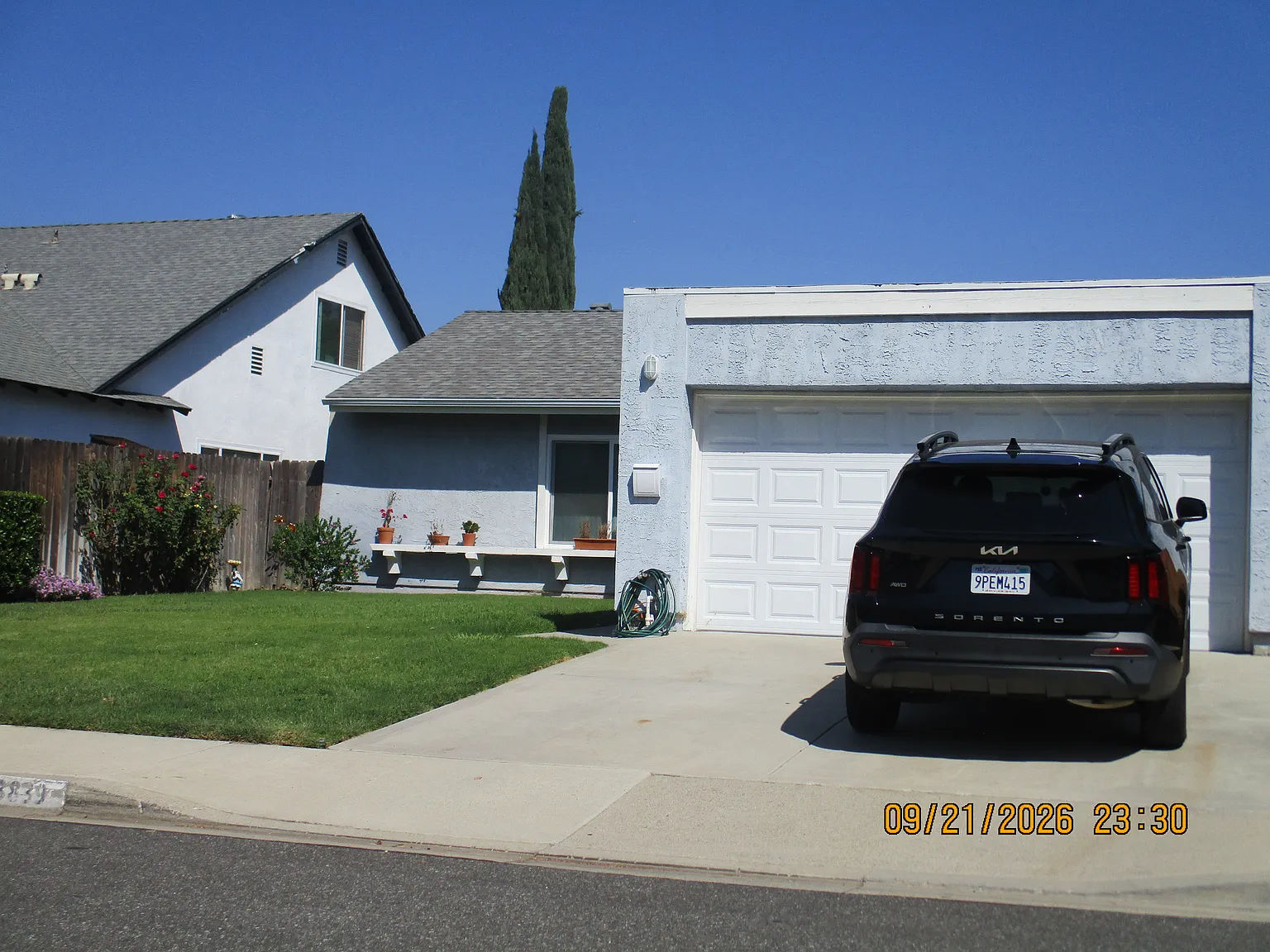 3 bed, 1160 sqft, $3,500 — Photo 2