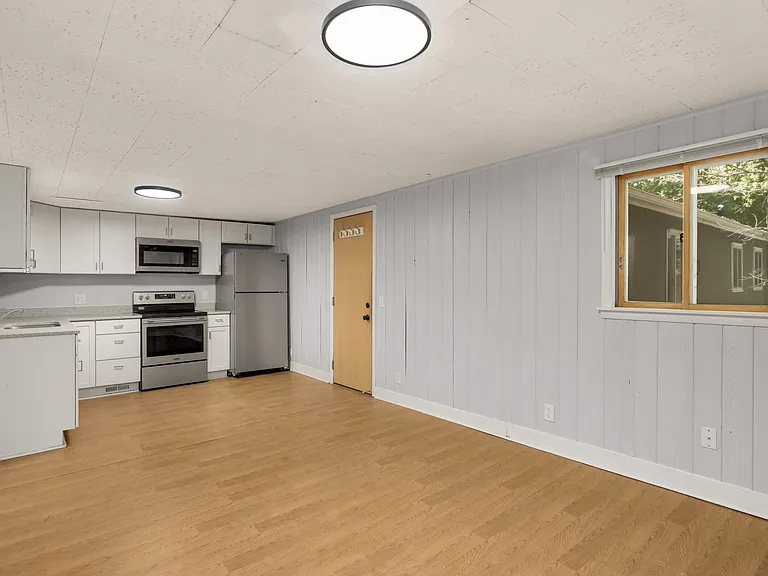 14710 13th Ave N #3 — Photo 16