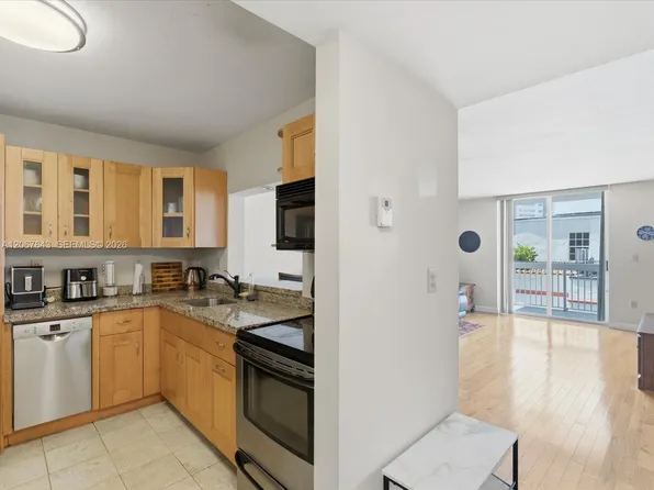3588 Collins Ave APT 504, Miami Beach, FL 33140