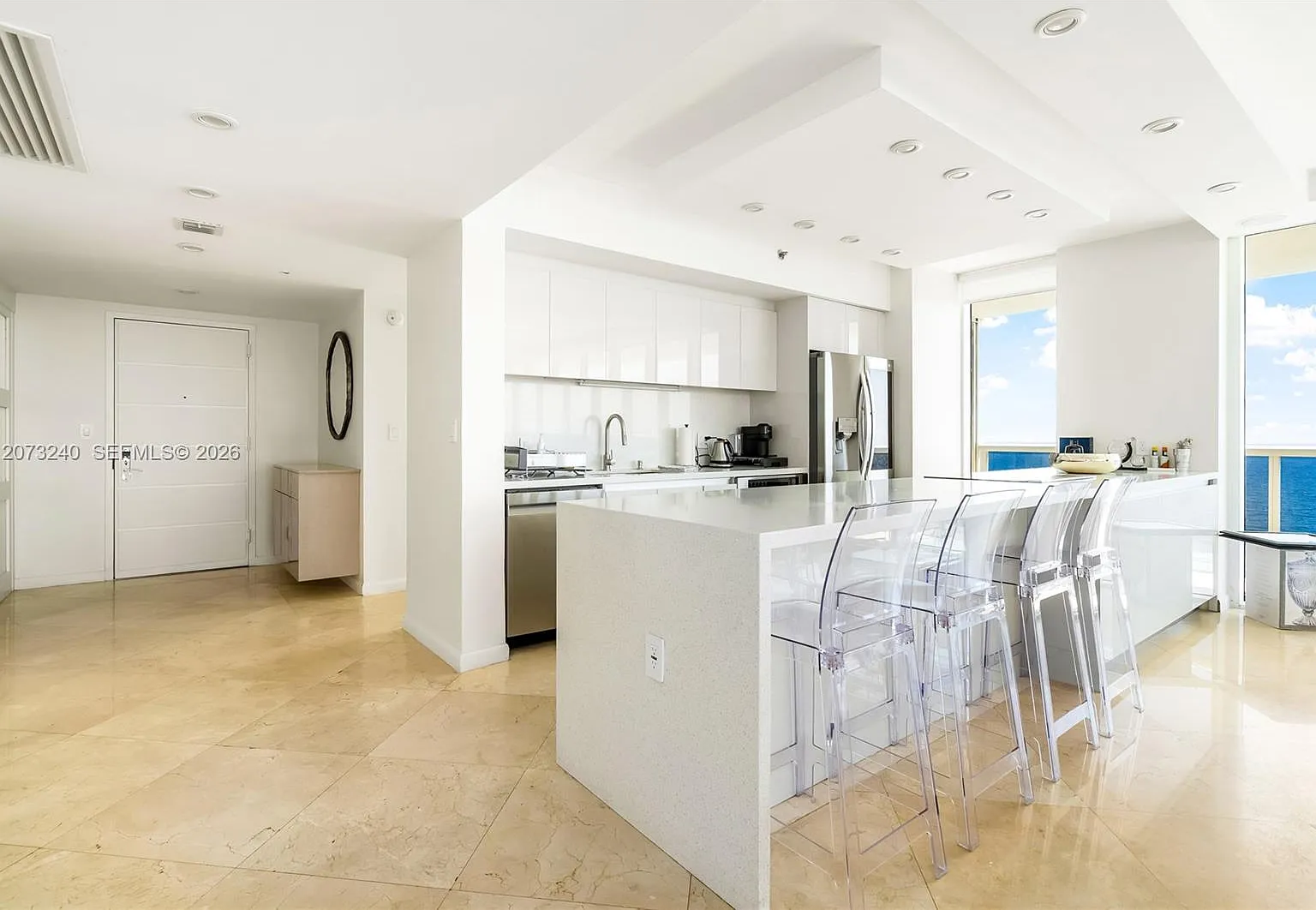 Beach Club Two Condo — Photo 3