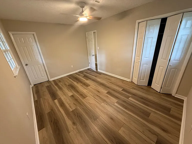 1217 Frederick Rd — Photo 8