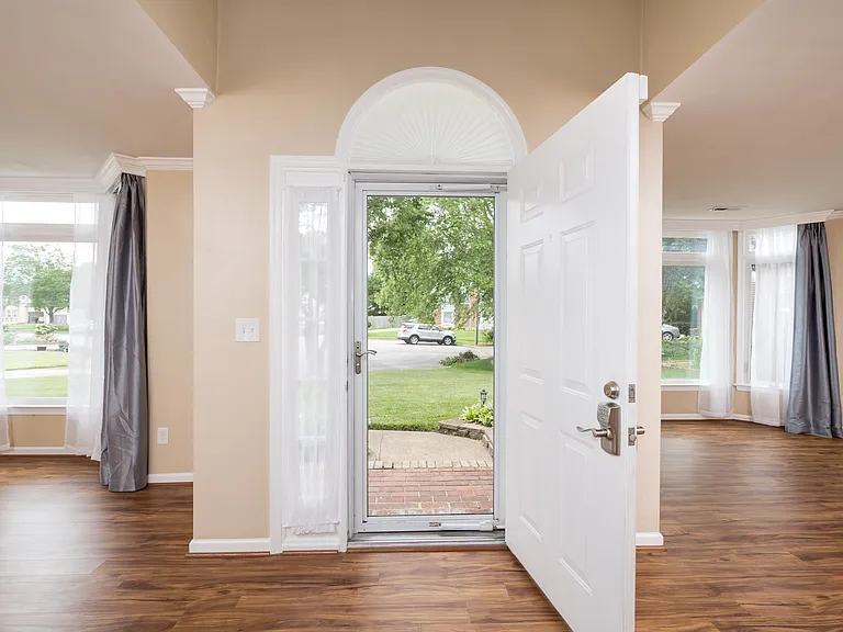 4501 Van Dyck Dr — Photo 28