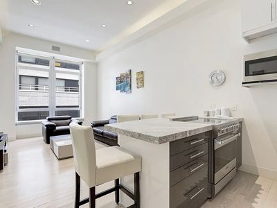 111 Fulton St APT 608, New York, NY, 10038