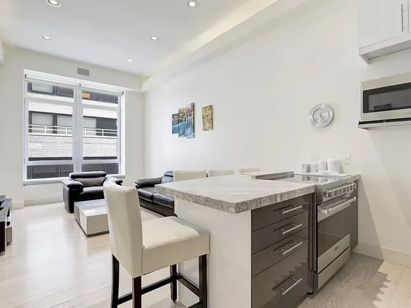 111 Fulton St APT 608, New York, NY 10038