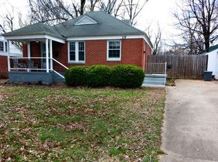 1537 N Fairway Ave, Springfield, MO 65803