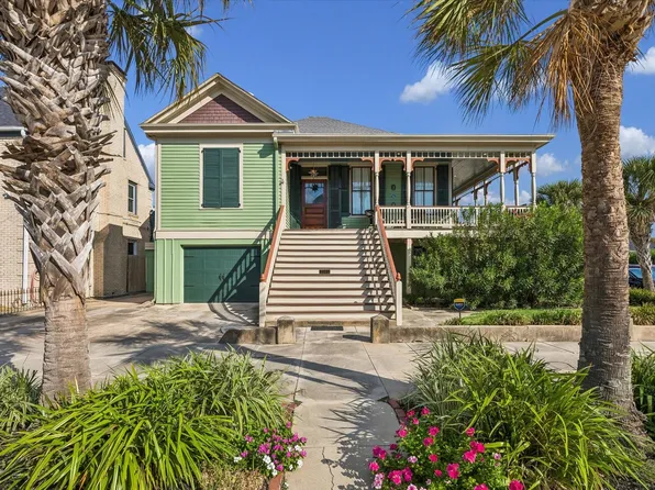 2102 Avenue P, Galveston, TX 77550