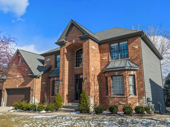 13203 Skyline Dr, Plainfield, IL 60585