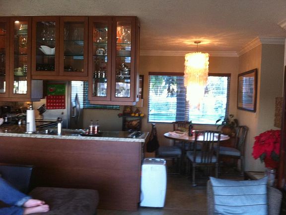 5th image of 400 Northlake Ct APT 105