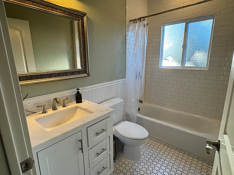 3556 Butcher Dr #A — Photo 2
