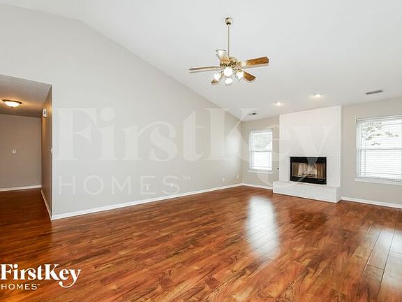 3rd image of 13042 Teesdale Ct