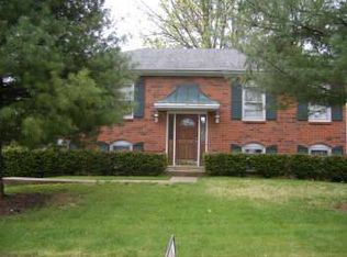 12400 Crosswinds Dr, Middletown, KY 40243