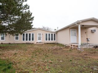 4285 Hopkins Rd, Ontario, OR 97914