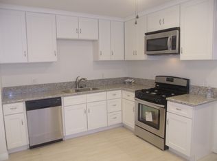 1231 Mott St #B, San Fernando, CA 91340