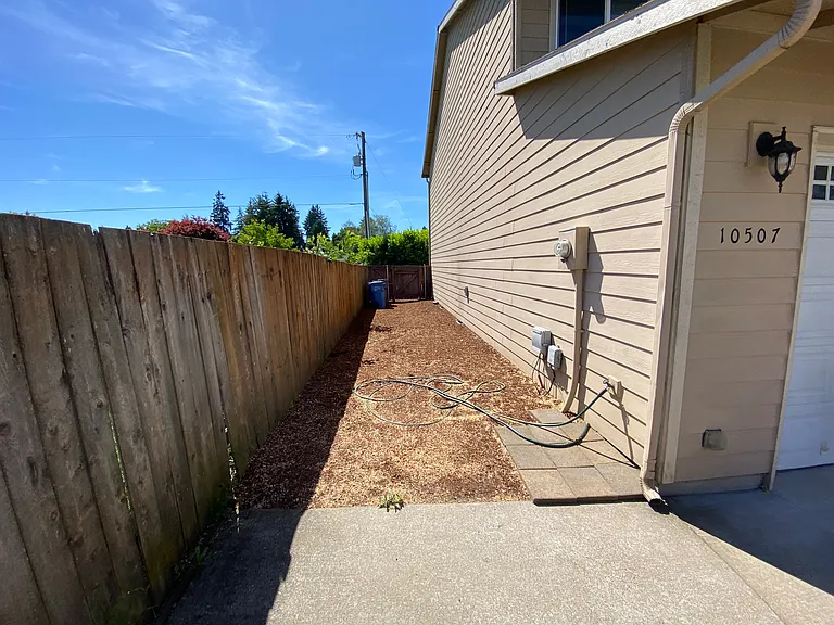 Side yard