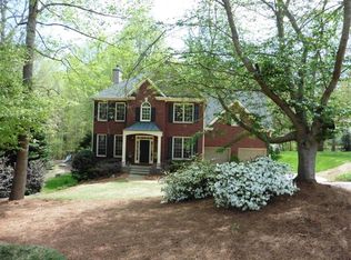 6940 Fox Creek Dr, Cumming, GA 30040