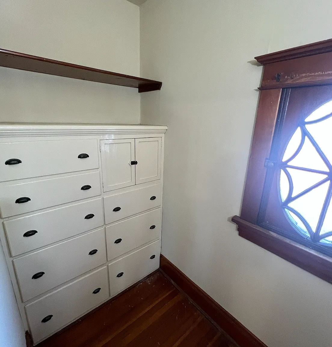 Studio, $885 — Photo 3