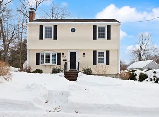 50 Forest St, Reading, MA 01867