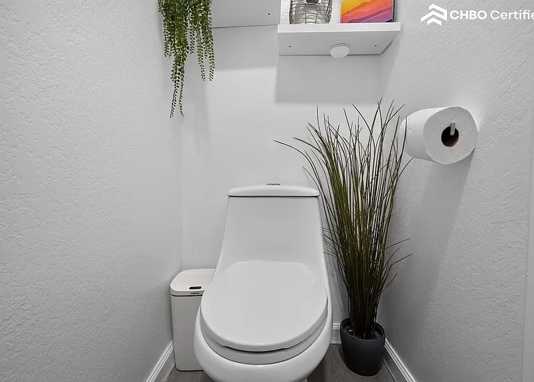 2296 Gaviota Ave #14 — Photo 32