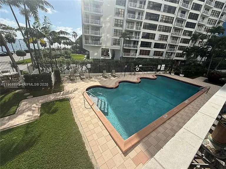 1430 Brickell Bay Dr #205 — Photo 16